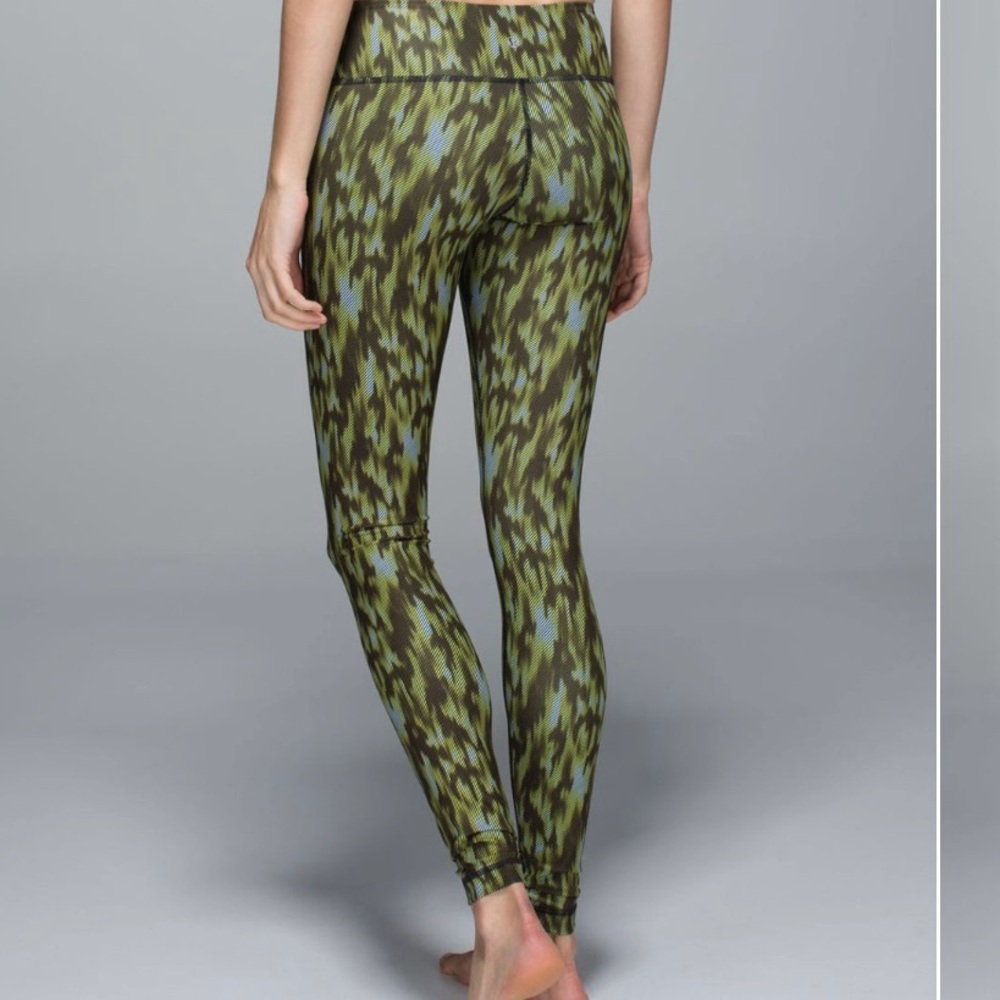 Lululemon Wunder Under Luxtreme leggings - Picture 2 of 8